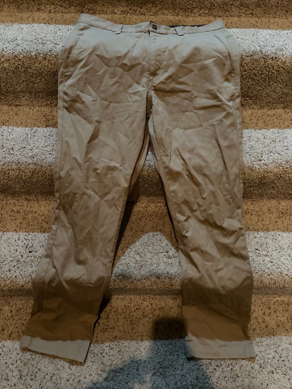 Volcom mens 34 chino khaki pants